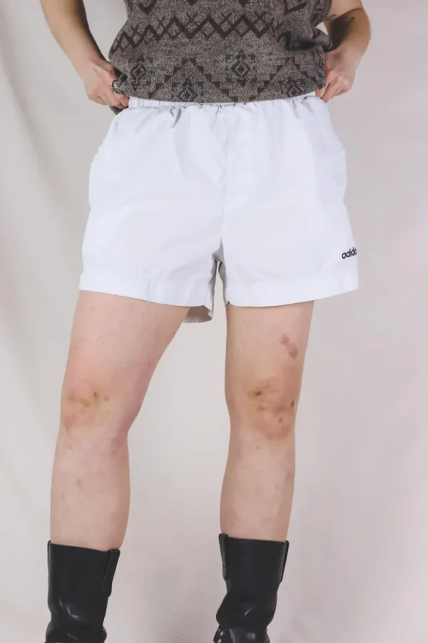 Adidaksen 90-luvun vintageshortsit