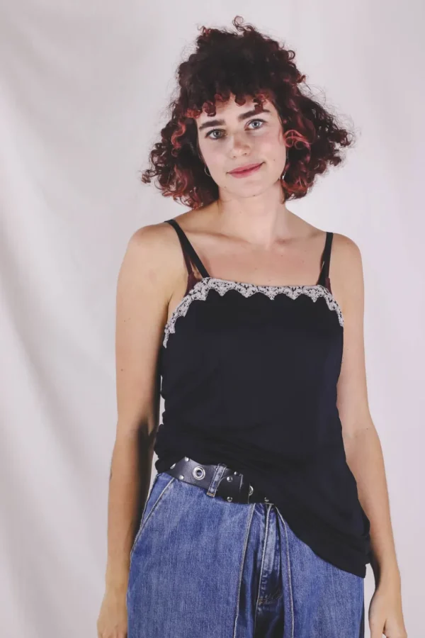 Adina vintagetoppi
