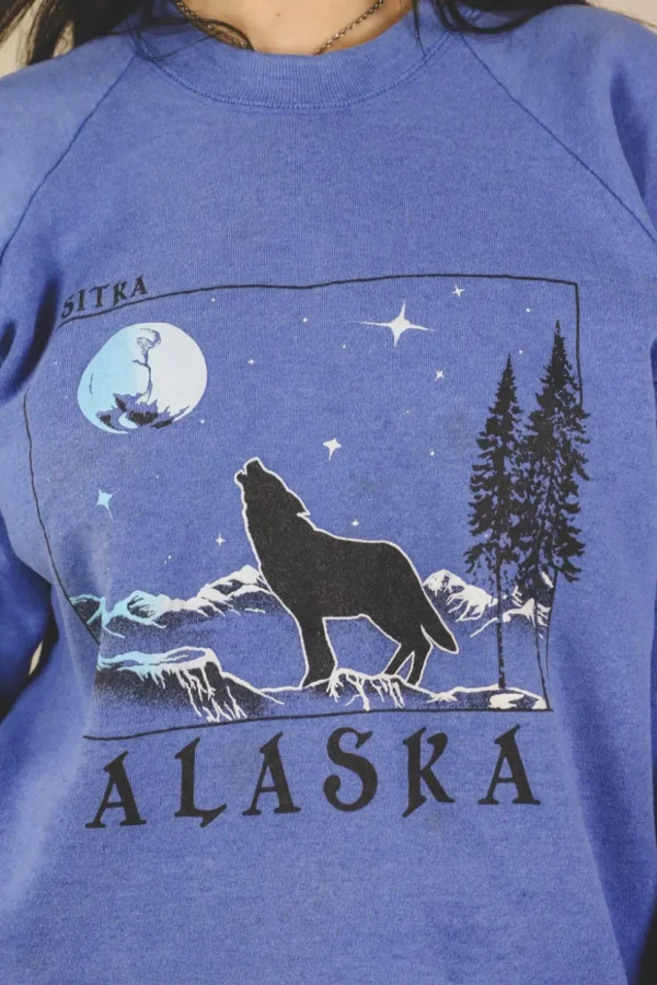 Alaska wolf vintagecollege