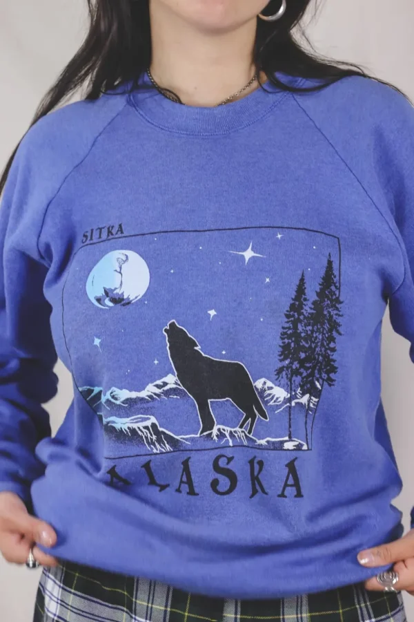 Alaska wolf vintagecollege