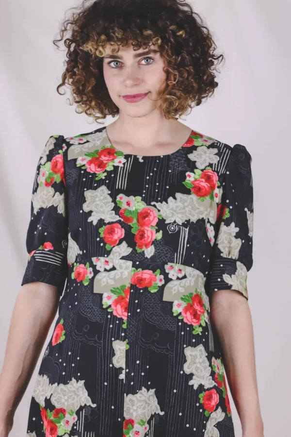Anne 70-luvun vintagemekko