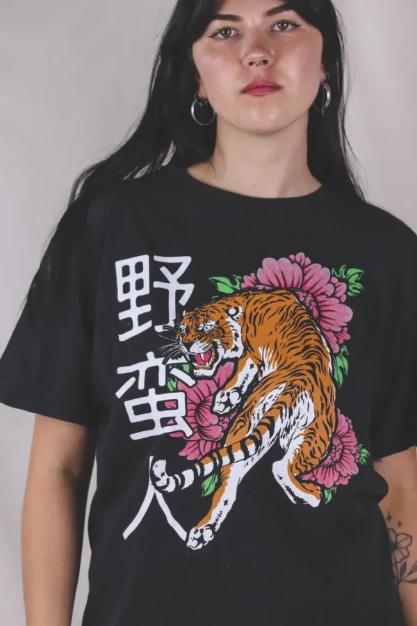 Asian tiger vintage t-paita