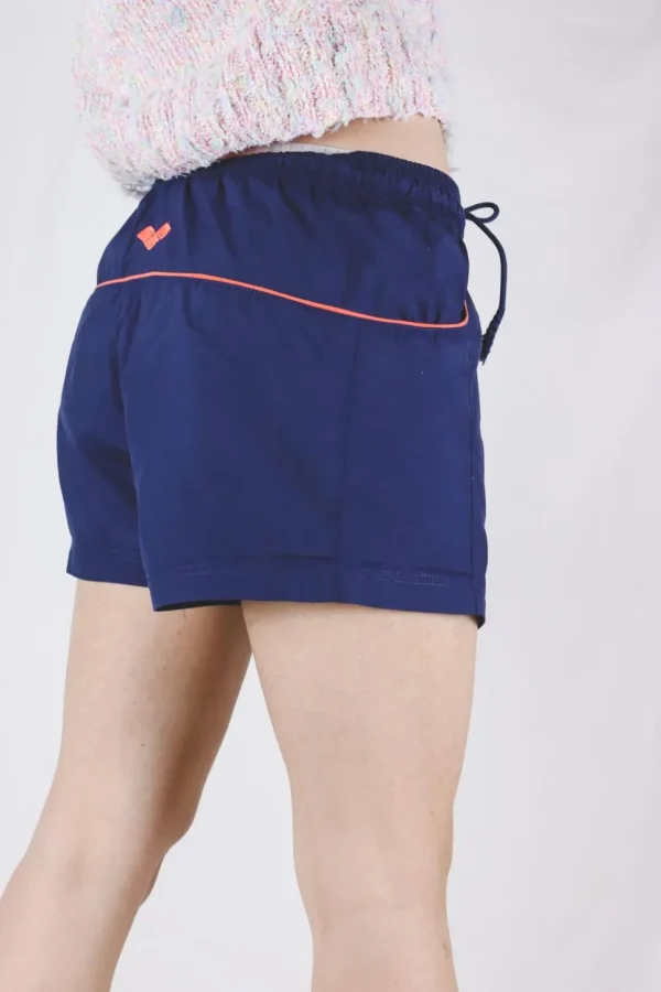Blu 90-luvun vintageshortsit