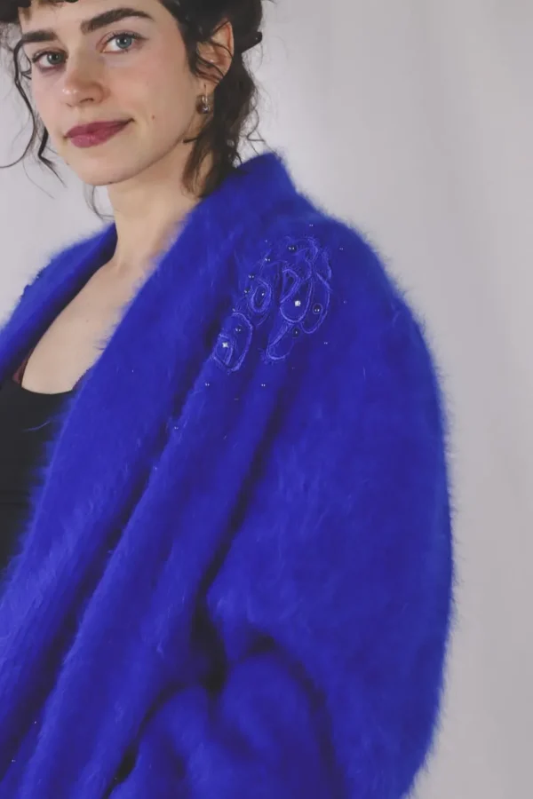Blu vintageangoraneule