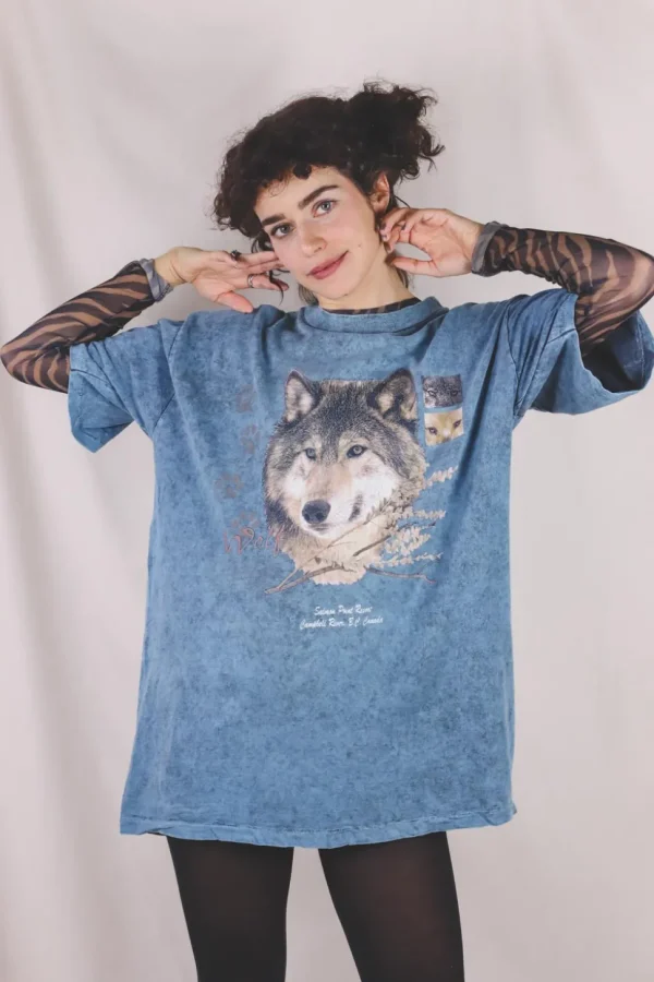 Blu wolf vintage t-paita