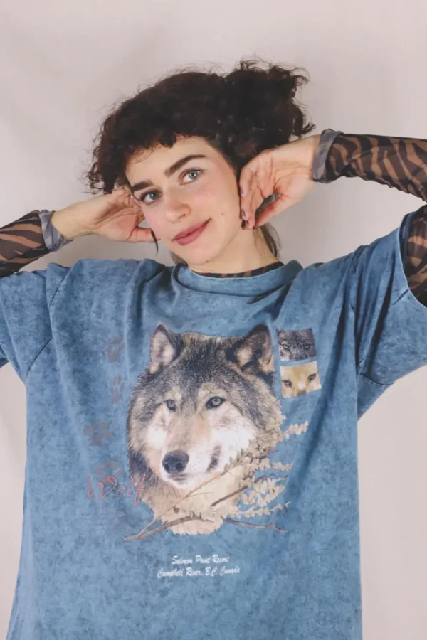Blu wolf vintage t-paita