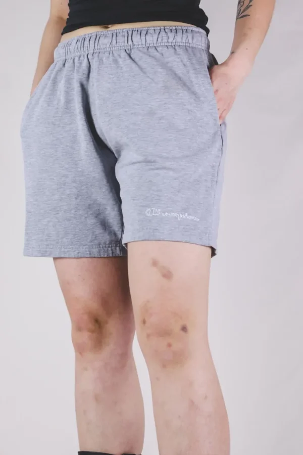 Championin Y2K-shortsit