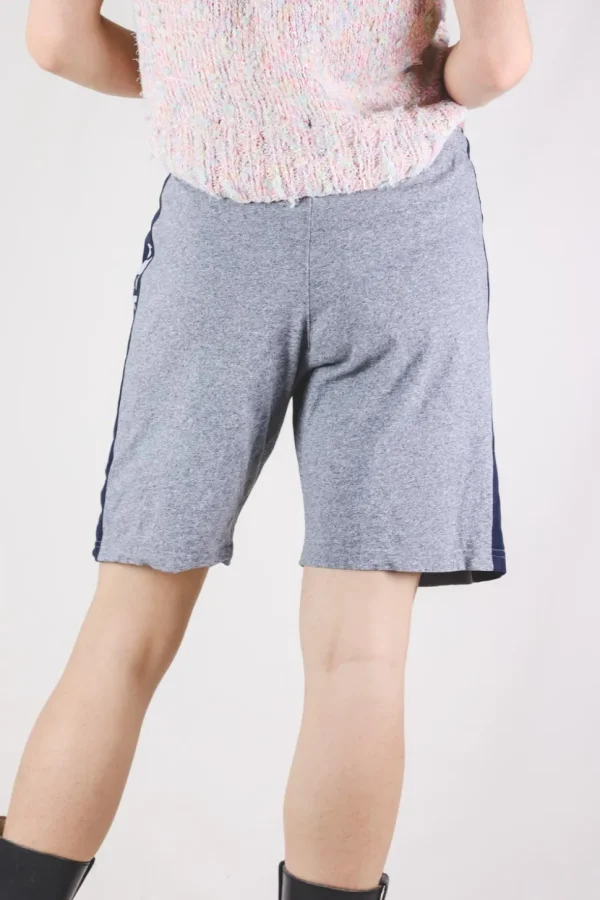 Championin Y2K-shortsit
