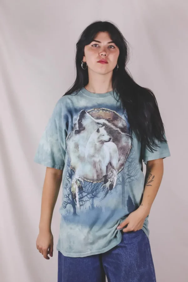Dreamy wolfes vintage t-paita