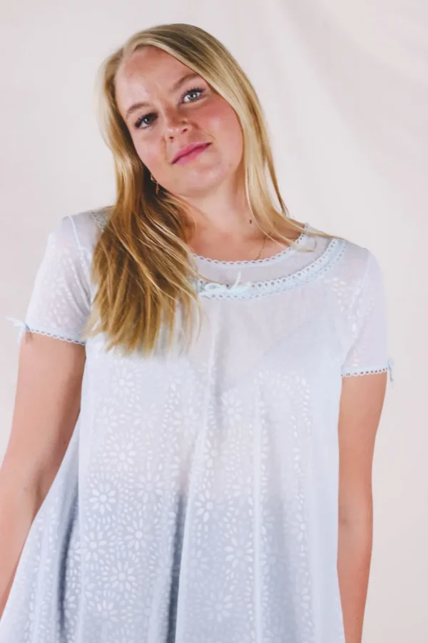 Emina vintagemekko