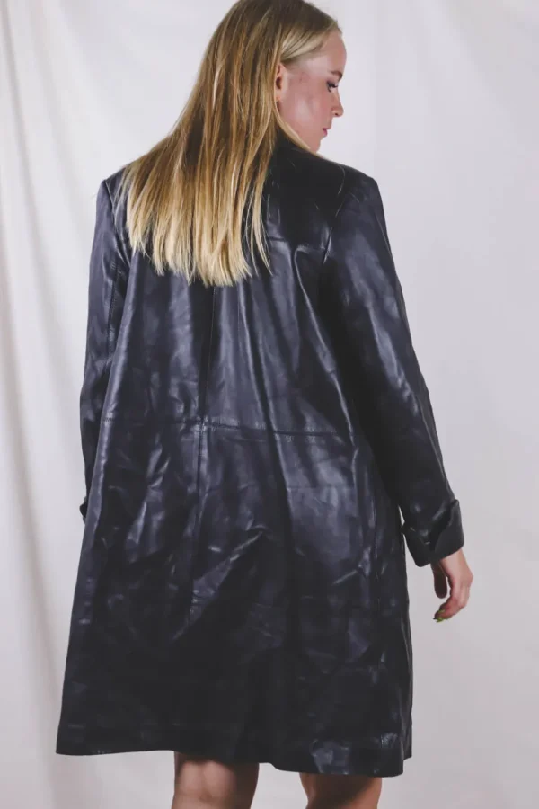 Evelina vintagenahkatrenssi