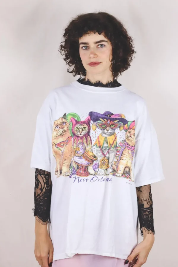 Festival cats vintage t-paita