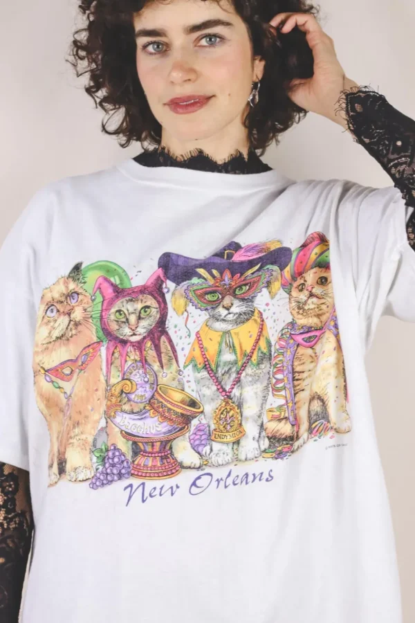 Festival cats vintage t-paita