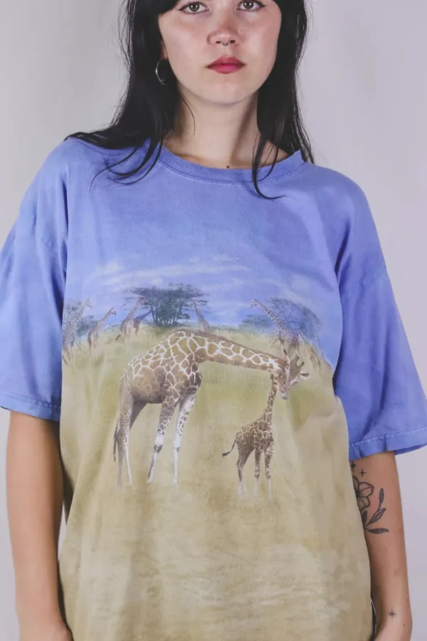 Giraffes vintage t-paita