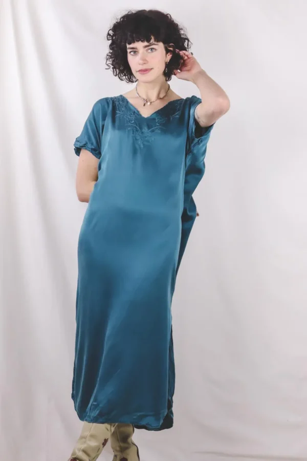 Holly vintagesilkkimekko