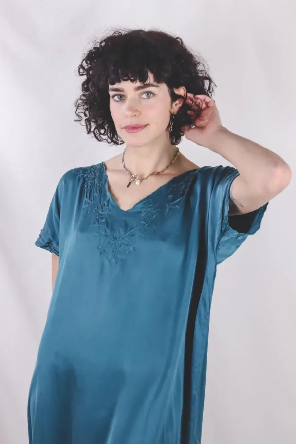 Holly vintagesilkkimekko
