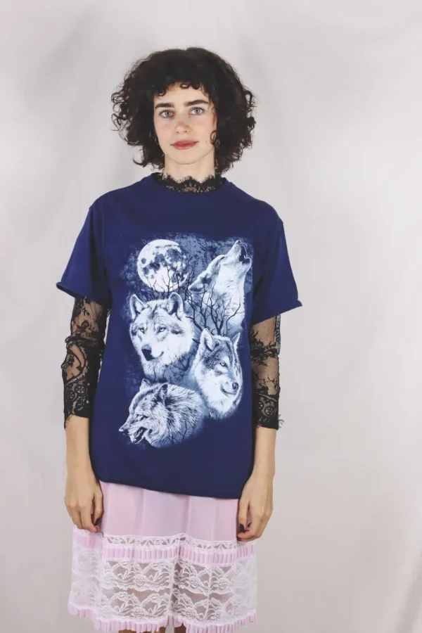 Howling wolf 10-luvun t-paita