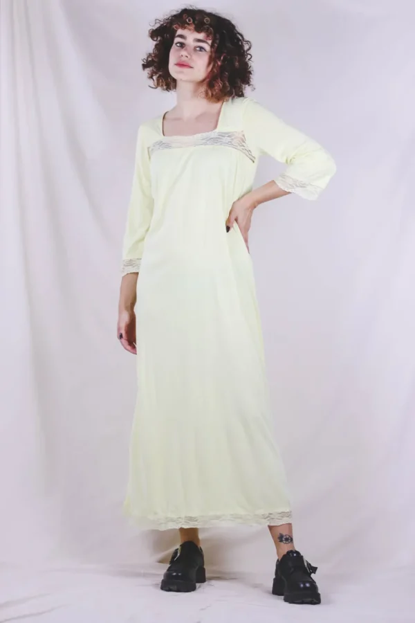 Ines 60-luvun vintagemekko