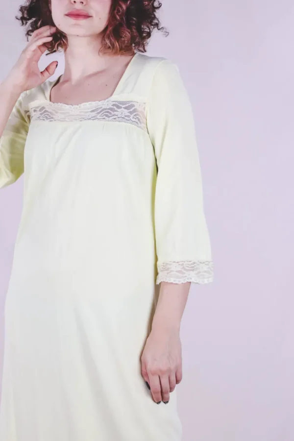 Ines 60-luvun vintagemekko