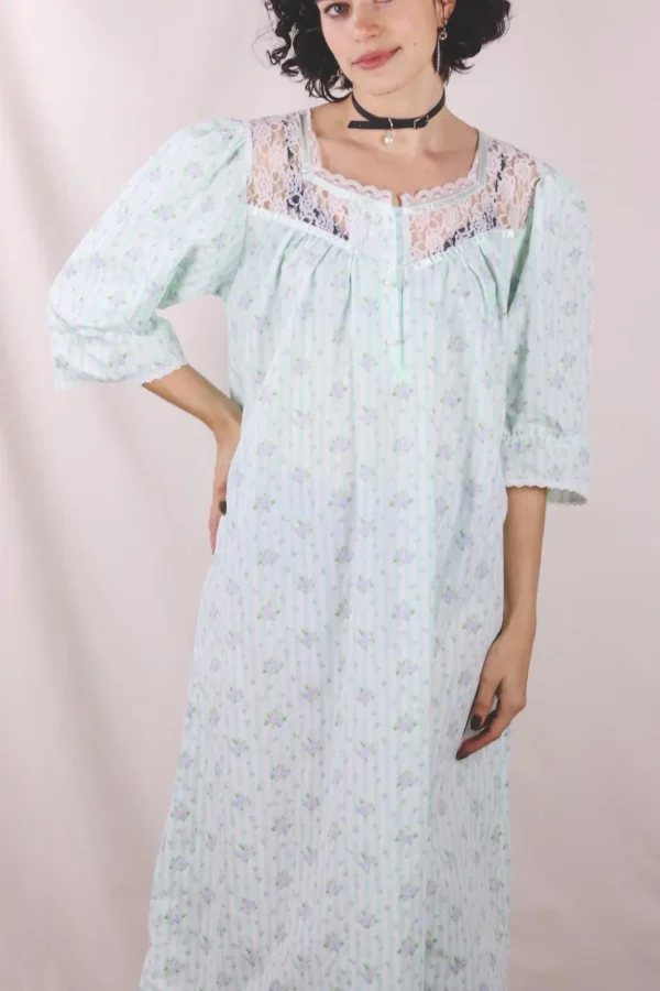 Isla vintageyömekko