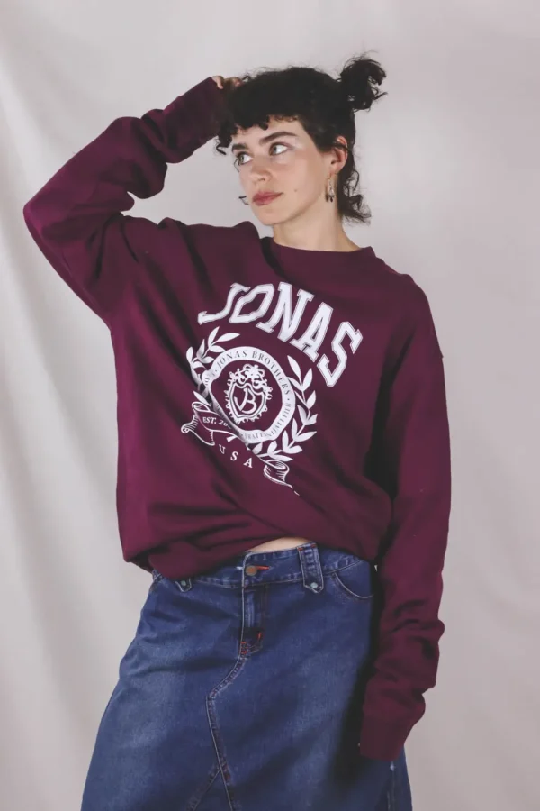 Jonas 2-hand college
