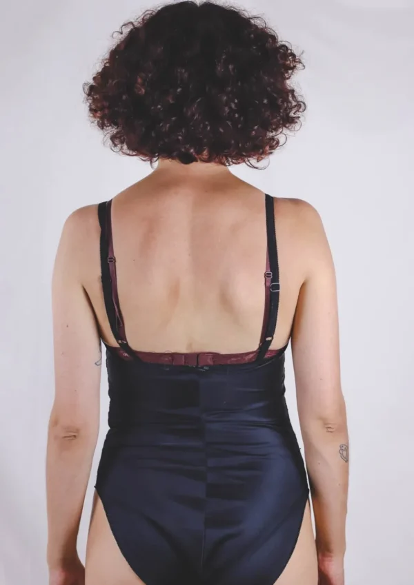 Lia vintagebody