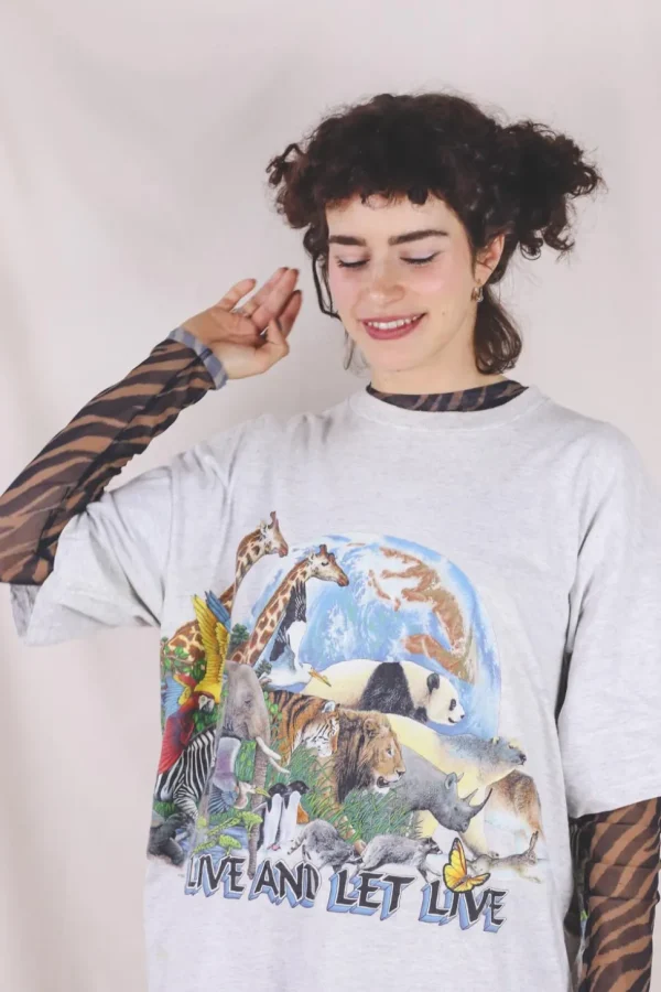 Live and let live vintage t-paita