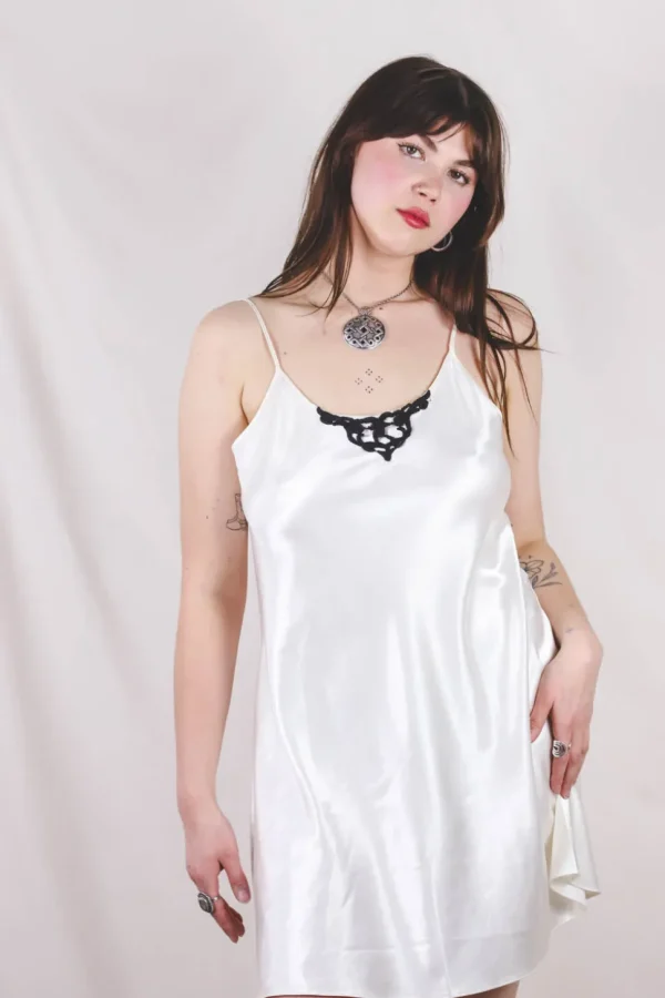 Meedi vintage slip dress