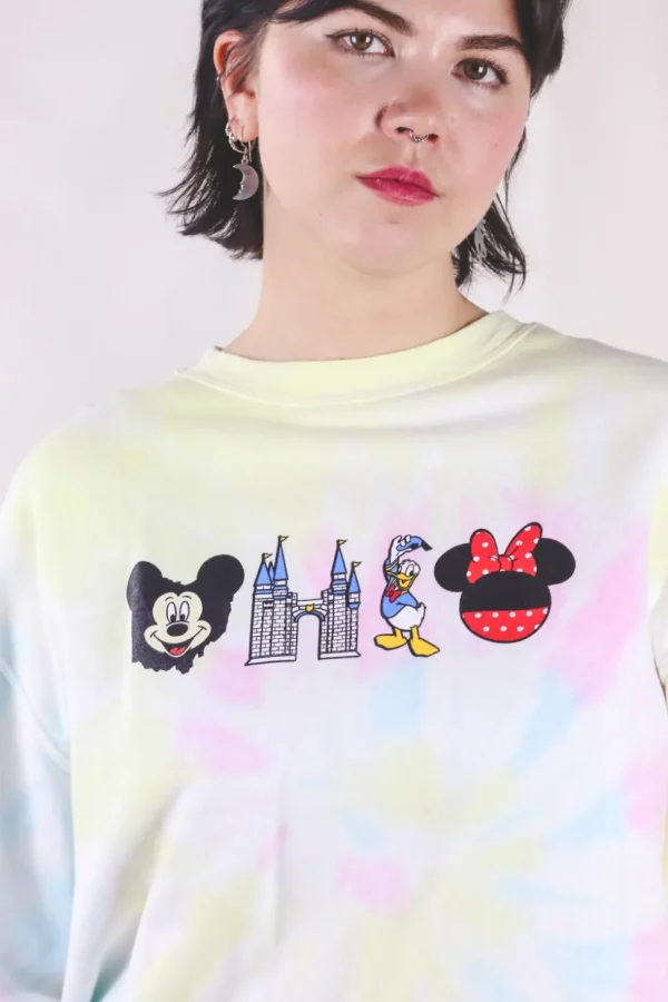 Mickey tie dye 2hand-college
