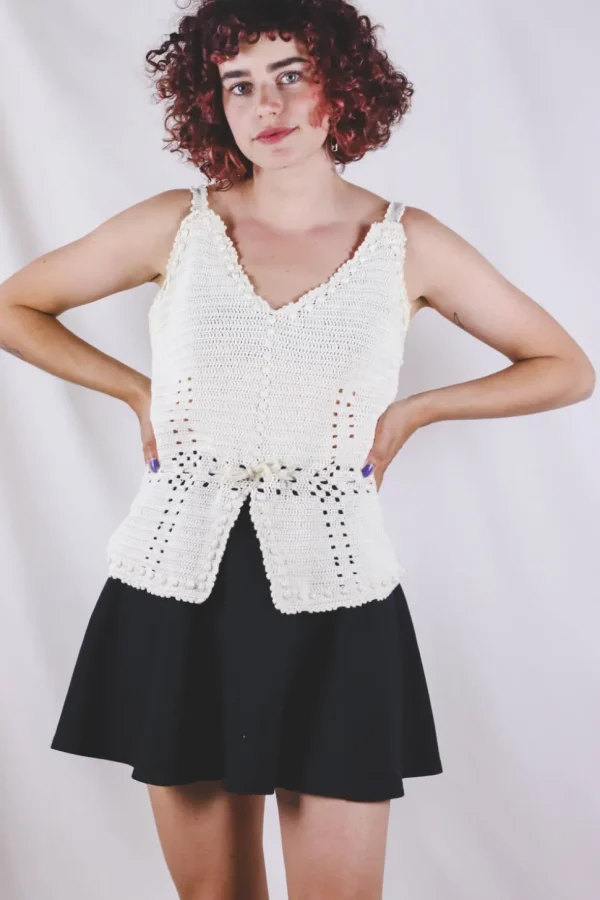 Naomi vintagevirkkuutoppi