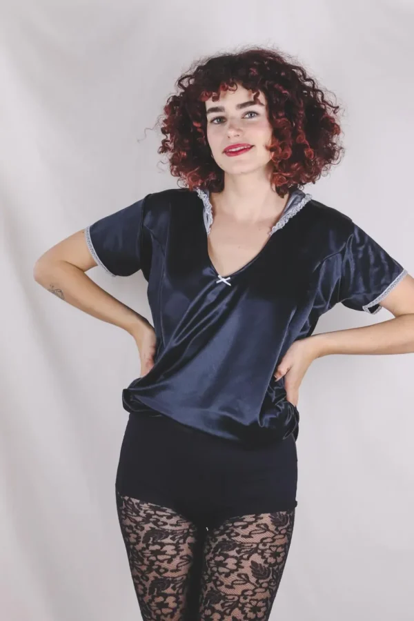 Nidela vintage night gown