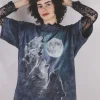 Night sky wolf 10-luvun t-paita