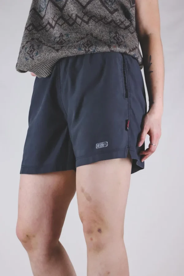 Niken 90/00-luvun vintageshortsit