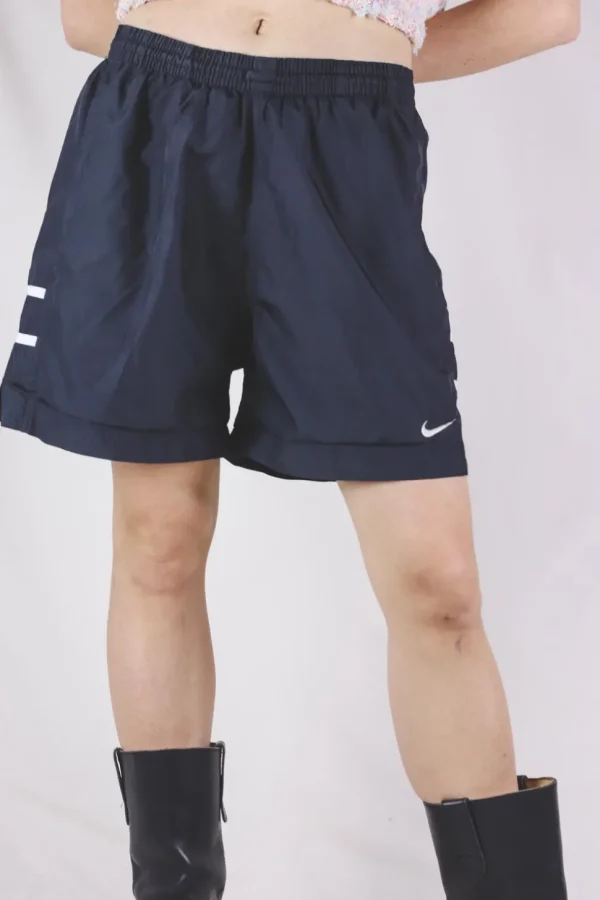 Niken 90/00-luvun vintageshortsit
