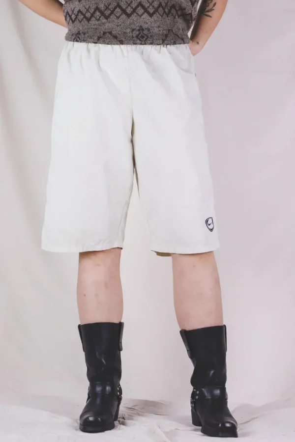 Niken Y2K-caprishortsit