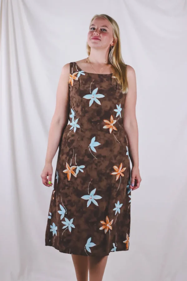 Nilla vintagekukkamekko