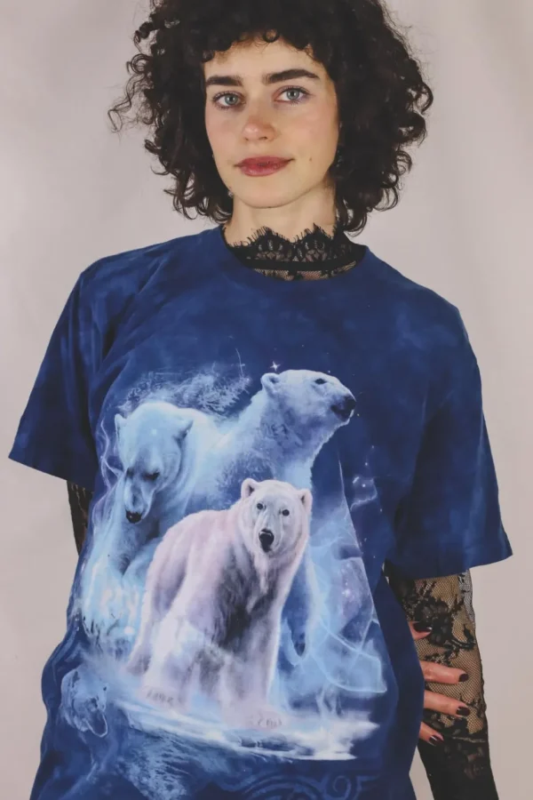 Polar bears vintage t-paita