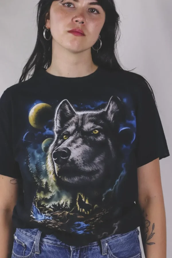 Pretty wolf t-paita