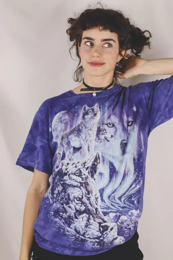Purple wolfa t-paita