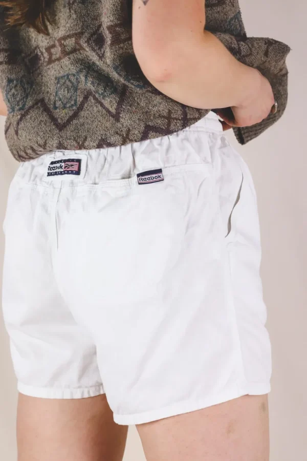 Reebookin 90-luvun vintageshortsit