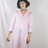 Rilona 70-luvun vintageyömekko