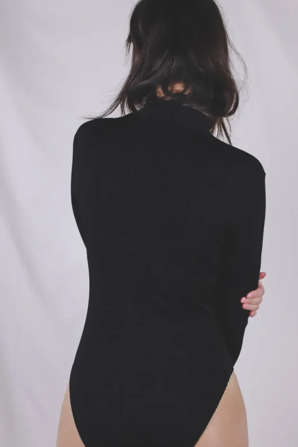 Ronia vintagebody