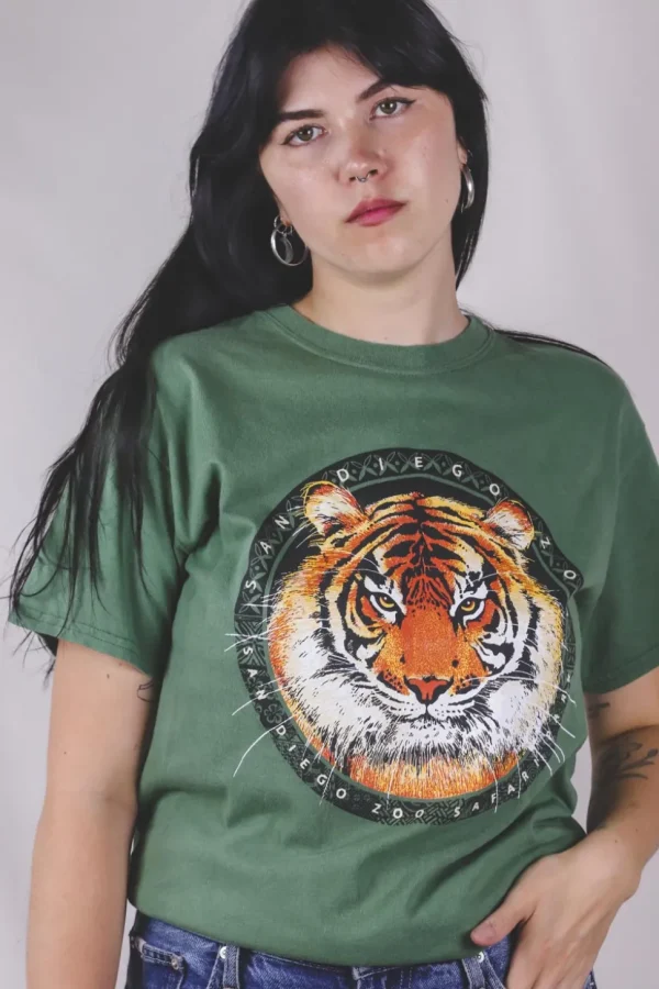 San Diego tiger t-paita