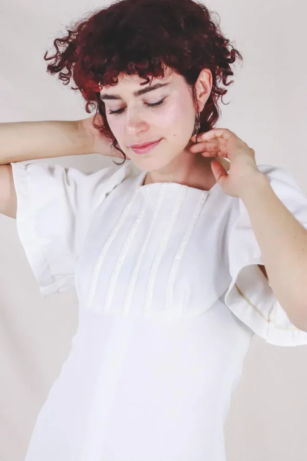 Sara kotimainen vintagehäämekko