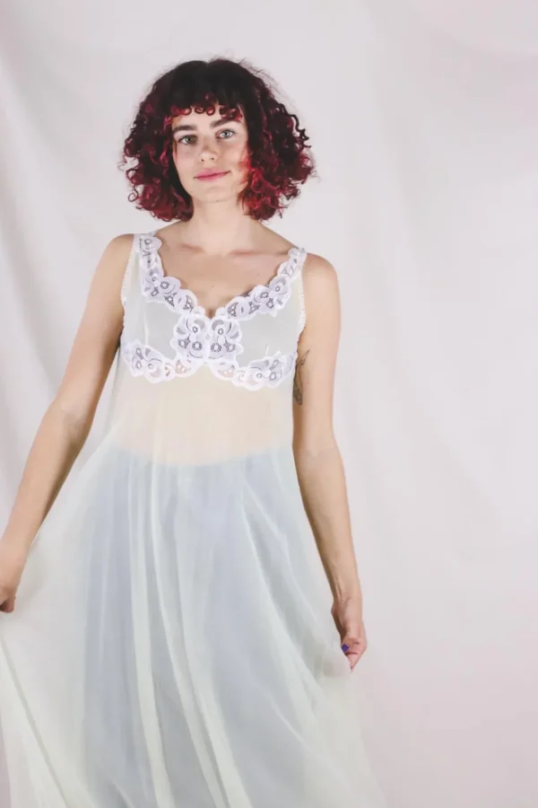 Sofie vintage night gown