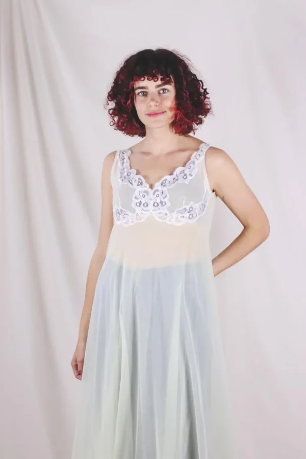 Sofie vintage night gown