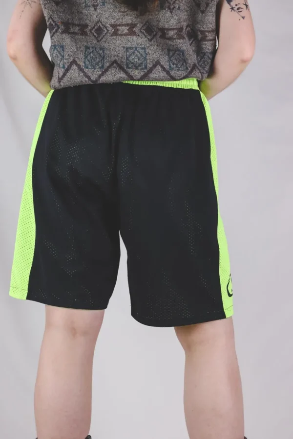 Spalding 90/00-luvun vintageshortsit