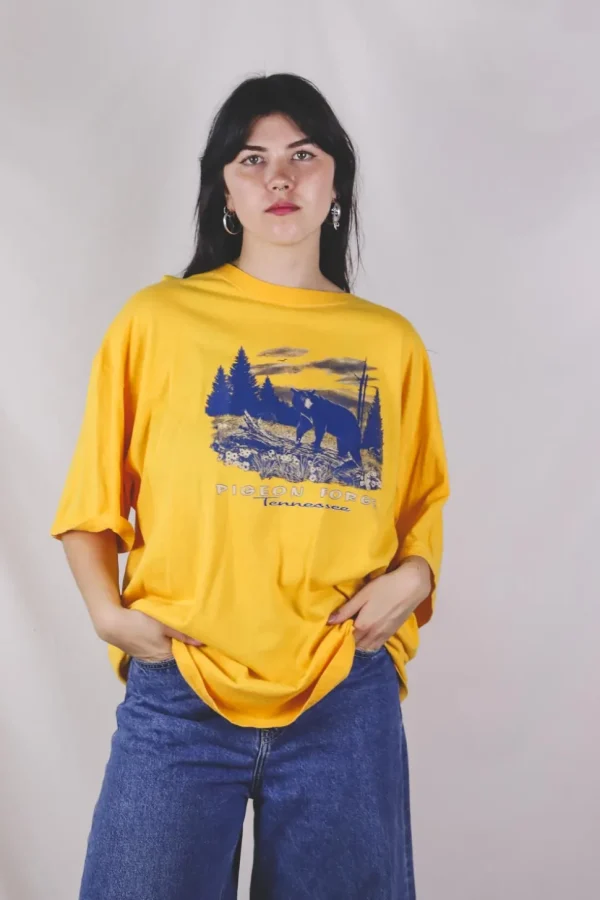 Tennessee bear vintage t-paita