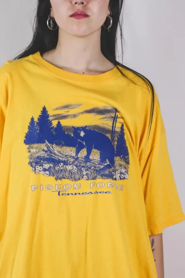 Tennessee bear vintage t-paita