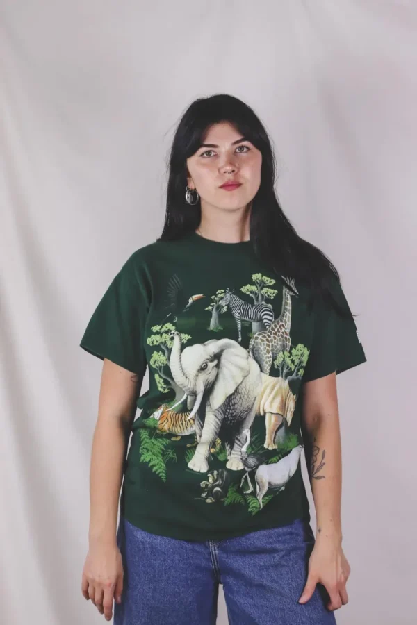 The wild vintage t-paita